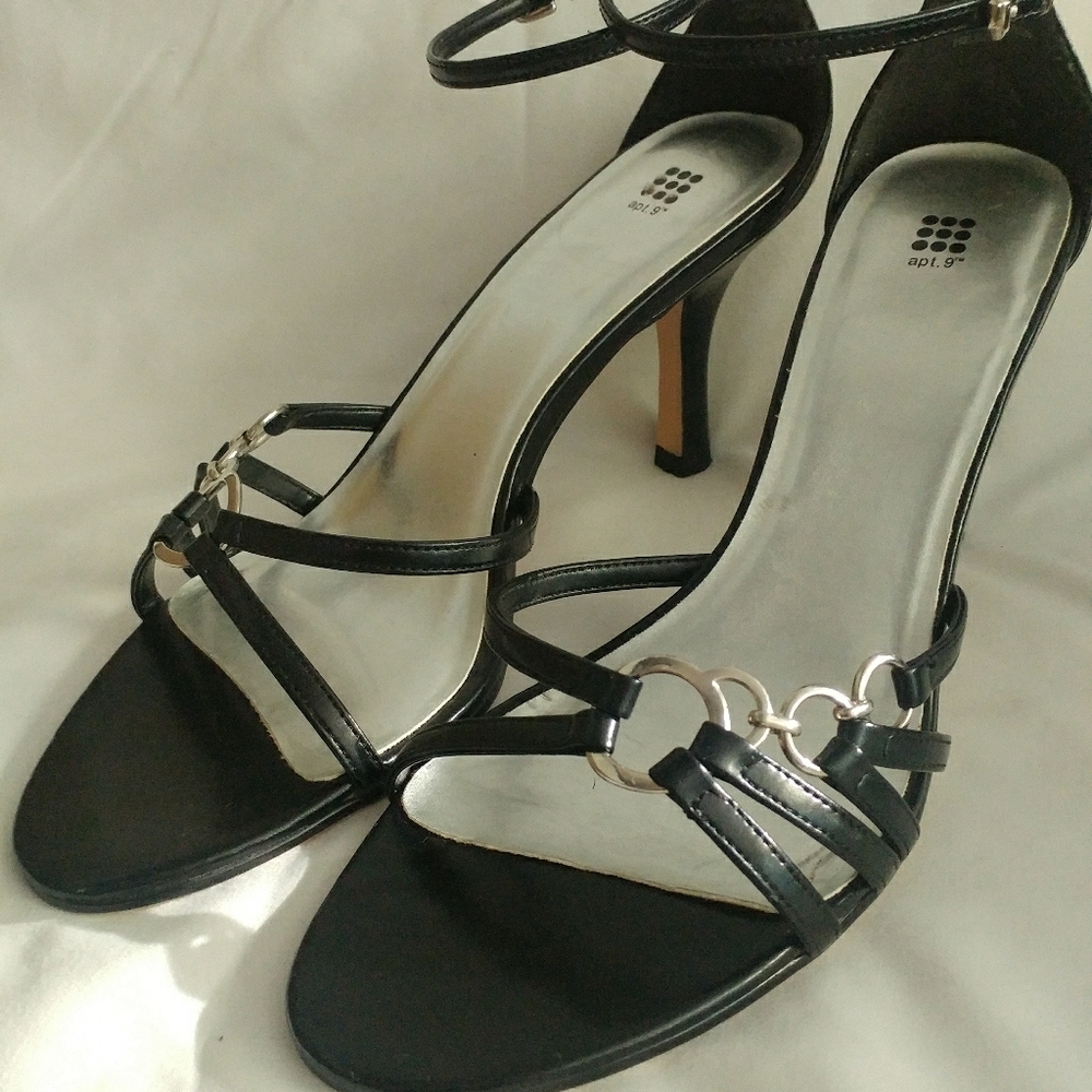 Black dress heels